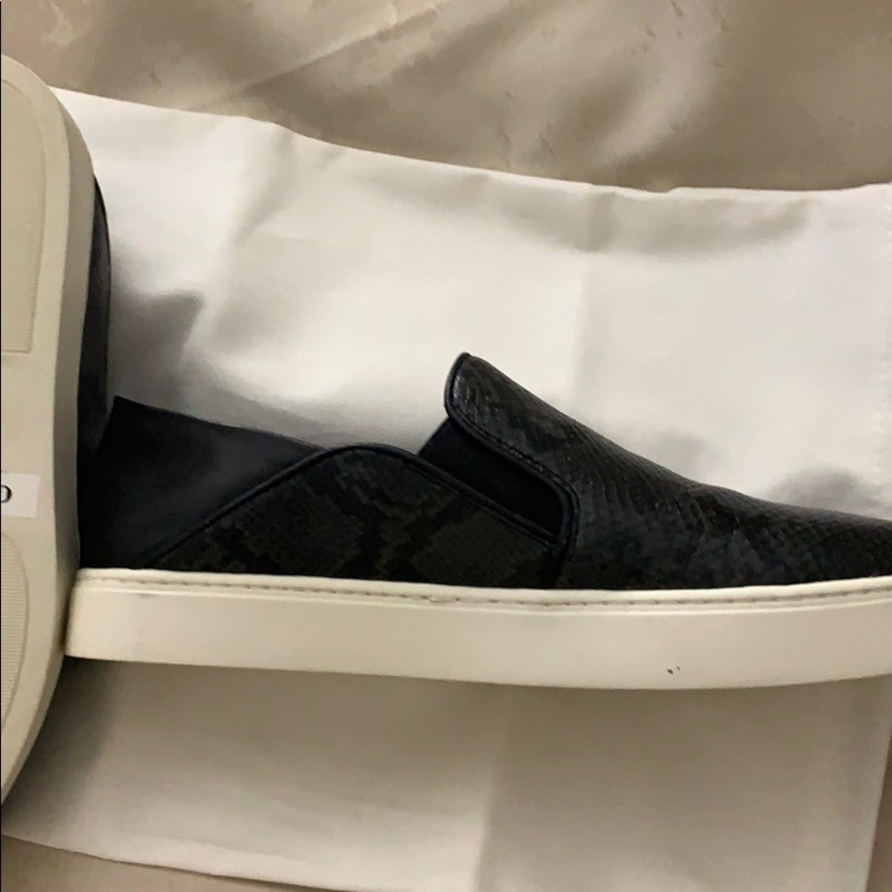 Vince snake skin dark grey sneakers.